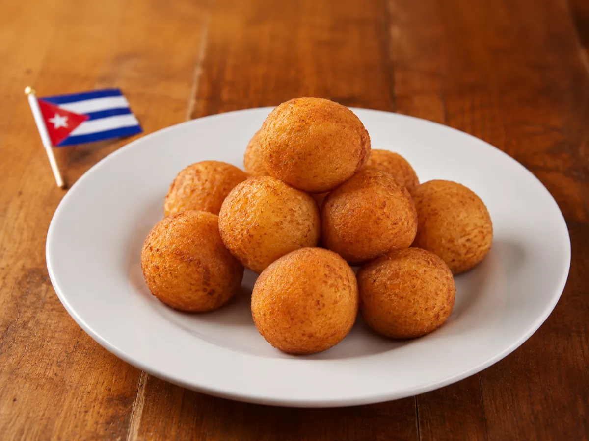 Bolinho de Queijo